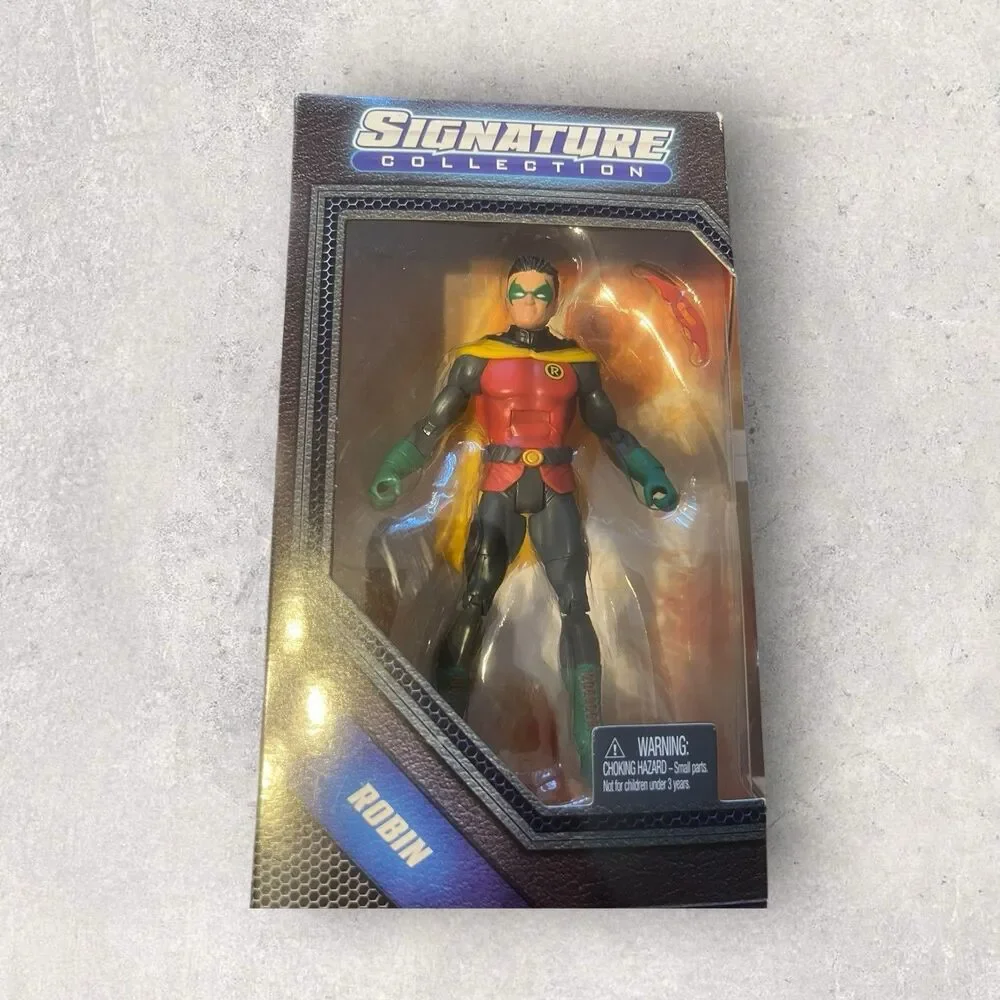 DC UNIVERSE CLASSICS SIGNATURE DAMIAN WAYNE ROBIN Figure NEW SEALED Mattel